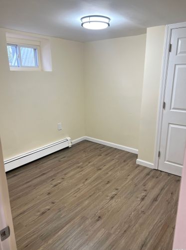 41 Bedford St, Wheatley Heights NY  11798-3903 exterior