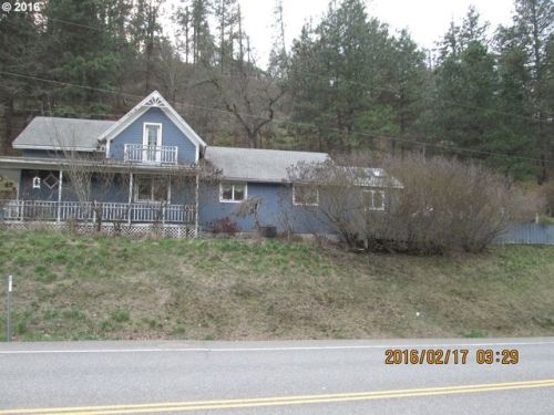 200 3rd Ave, Mosier OR  97040-1502 exterior