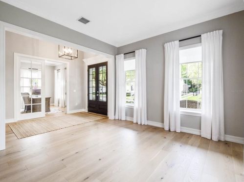 1070 Nash Dr, Kissimmee FL  34747-4319 exterior