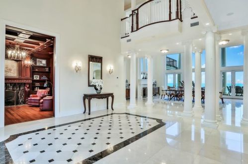 535 Ocean Shore Blvd, Ormond Beach FL  32176-5401 exterior