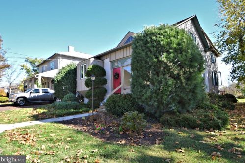48 Centre Ave, Norristown, PA 19403-3217