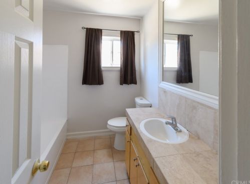 44853 5, Lancaster CA 93535-2640 exterior