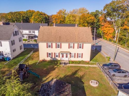 1 Talbot Ave, Moosup, CT 06354-1620