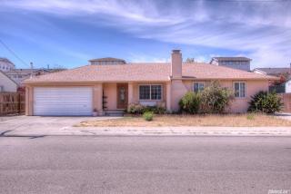 23951 Myrtle St, Hayward, CA 94541-6325