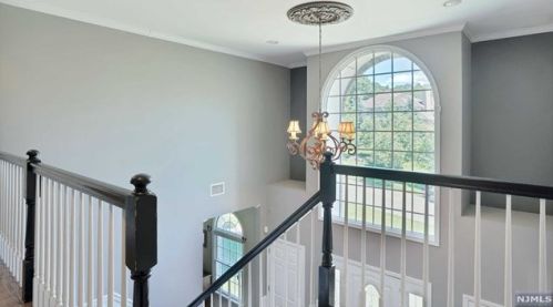 58 Finch Rd, Skyline Lakes NJ  07456-2423 exterior