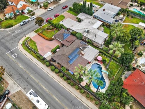 8403 Catalina Ave, Whittier CA 90605-1104 exterior