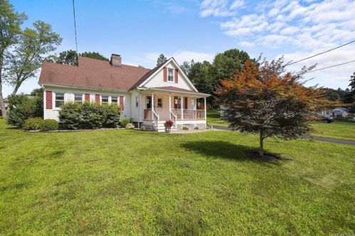 9 Galloway Hts, Warwick, NY 10990-1813