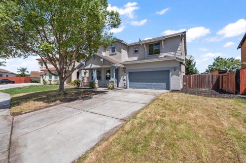 1015 Lucio St, Manteca CA  95336 exterior