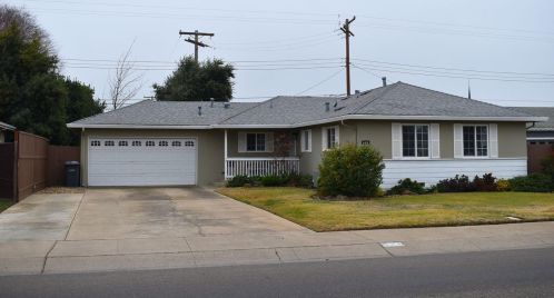 920 Tokay St, Lodi, CA 95240-3930