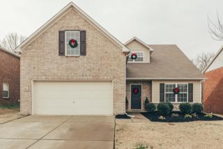 1016 Harmony Ln, Hendersonville, TN 37075-1736