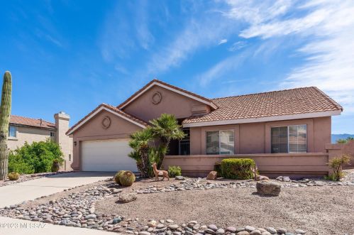 561 Stoner Ave, Tucson, AZ 85748-4530