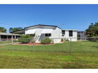 7860 126th St, Sebastian, FL 32958-3607