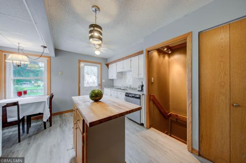 220 Baldwin Dr, Lino Lakes, MN 55014-1381