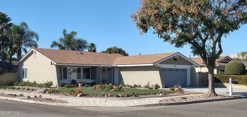 2427 Burlingham Pl, Simi Valley, CA 93063-2325