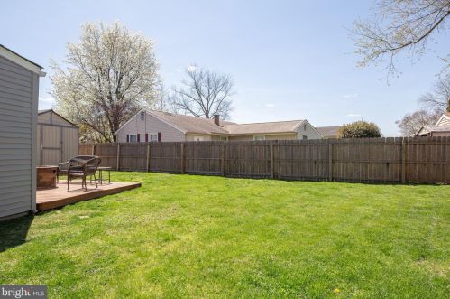 6 Indian Queen Ln, Lumberton Township NJ  08048-3024 exterior