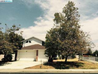 1740 Ponderosa Dr, Oakley, CA 94561-2245