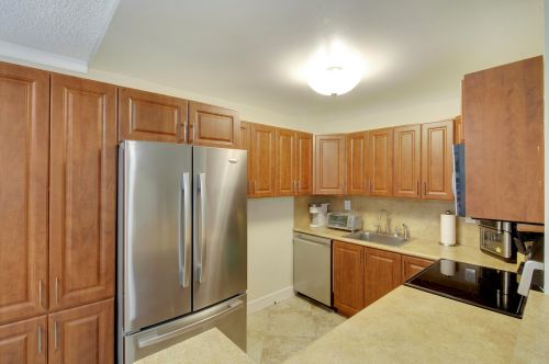 255 Burgundy F, Delray Beach, FL 33484-4951