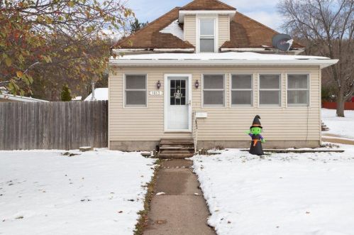 1813 Bush St, Red Wing, MN 55066-3629
