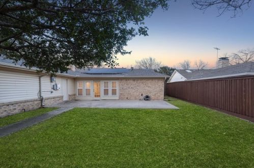 1133 Melrose Dr, Richardson TX  75080-3936 exterior