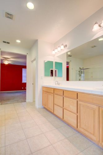 9445 Vintner Cir, Grayson CA  95363-8902 exterior