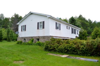 154 Fletcher Farm Rd, Onchiota, NY 12989-3519