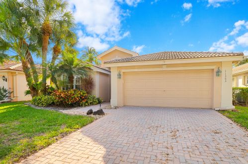 11365 Deleon Cir, Boynton Beach, FL 33437-4056