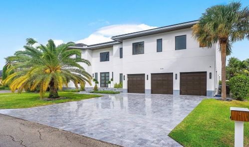 919 Jasmine Dr, Delray Beach, FL 33483-4705