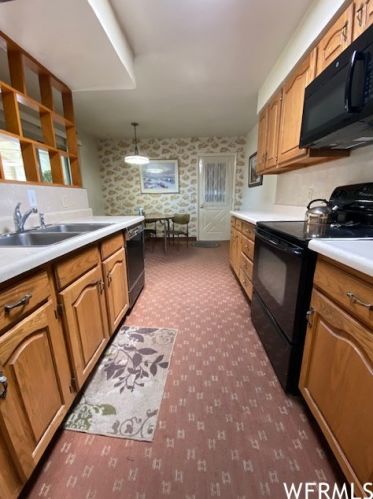 3843 Rawhide Dr, Salt Lake City, UT 84120-3339