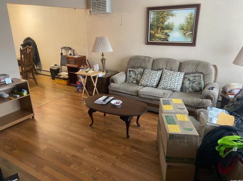 2245 Plum Tree Rd, Westbury NY  11590-6029 exterior