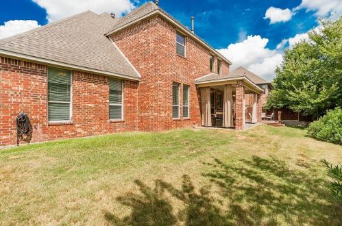 1101 Chesapeake Dr, Midlothian TX exterior