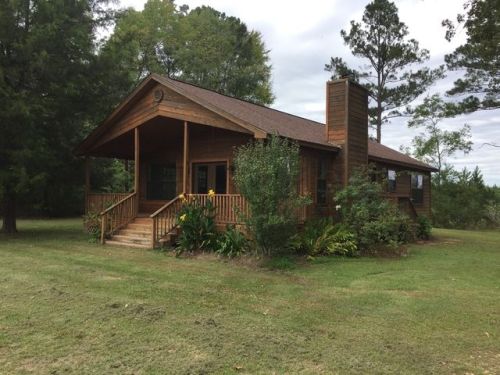 693 Chapman Rd, Farmerville, LA 71241-5607
