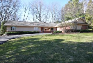 2775 Woodbridge Ct, Brookfield, WI 53005-3640