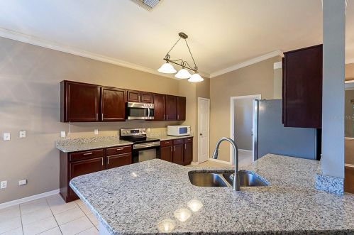 305 Englenook Dr, De Bary FL  32713-3241 exterior