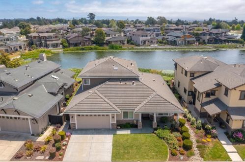 660 Avocet Way, Pismo Beach CA  93420-5571 exterior