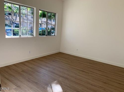 2026 Blackberry Cir, Oxnard CA 93036-9066 exterior