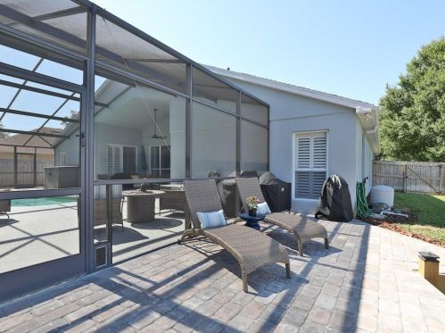 48 Valleywood Dr, De Bary FL  32713-3280 exterior