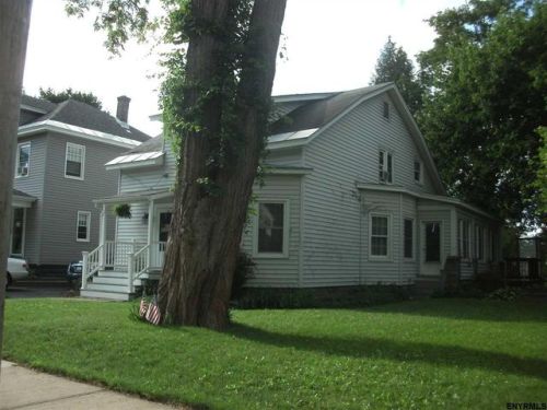47 Washington Rd, Schenectady, NY 12302-2438