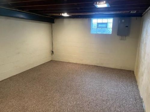 629 Maple St, Pittsburgh PA  15122-1834 exterior