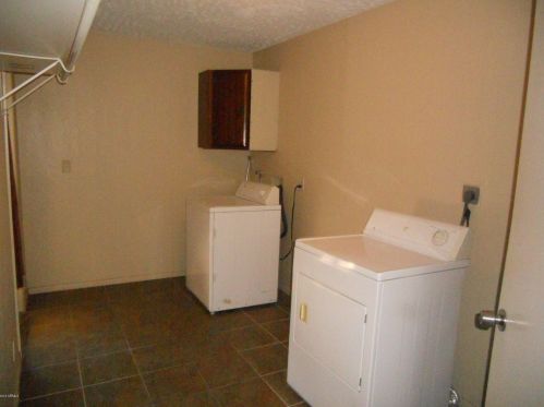 5117 Seldon Ln, Glendale AZ exterior