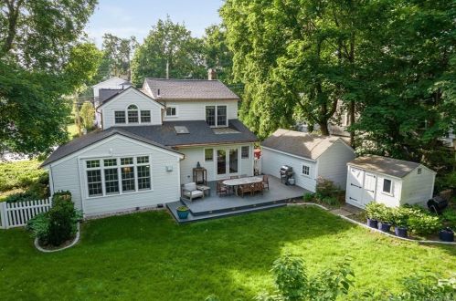 329 Spring St, Crotonville, NY 10562-5918