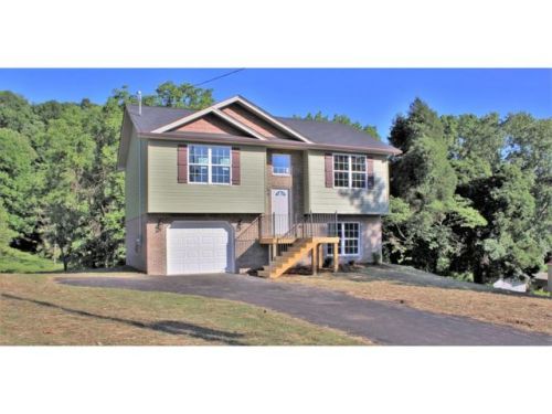 3305 Atoka Cir, Kingsport, TN 37664-3911