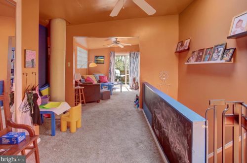 405 Boas St, Harrisburg PA 17102-1707 exterior