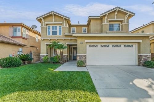 28739 High Ridge Dr, Santa Clarita, CA 91390-5745