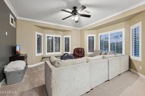 4822 Avenida Del Rey, Phoenix AZ  85083-2203 exterior