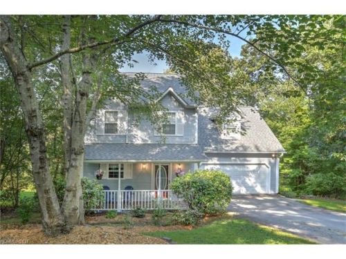 18 Friendly Way, Asheville, NC 28806-4702
