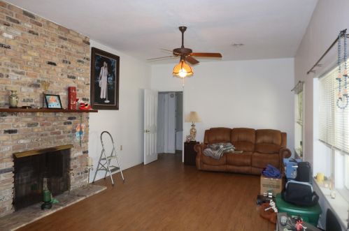 325 Brooks St, Fort Walton Beach FL  32548-7235 exterior