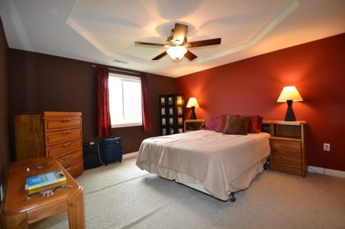 2660 Hidden Dr, Milwaukee WI 53221-3241 exterior