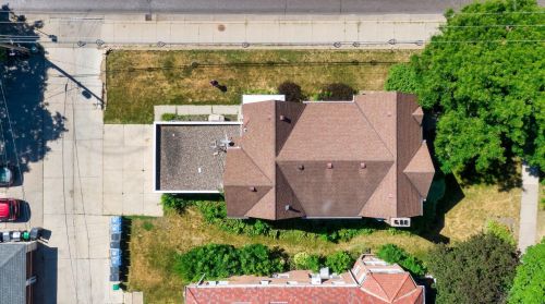 2935 Ewing Ave, Minneapolis MN 55422-3234 exterior