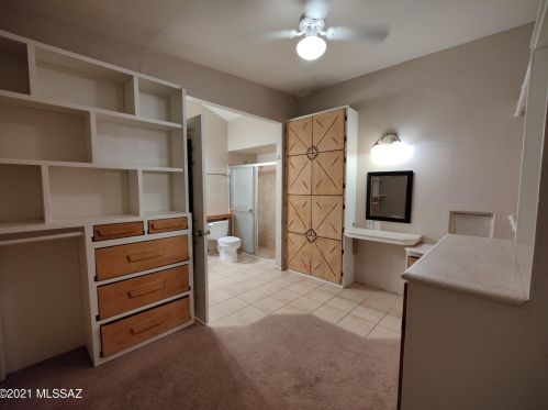 4830 Ferret Dr, Tucson AZ 85742-9543 exterior