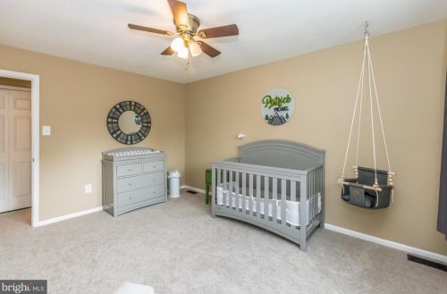 464 Sterling Ct, Southampton PA  18966-2776 exterior